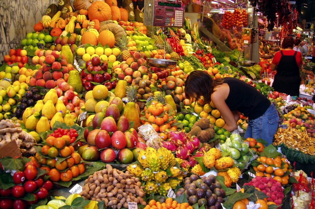 Fruit market